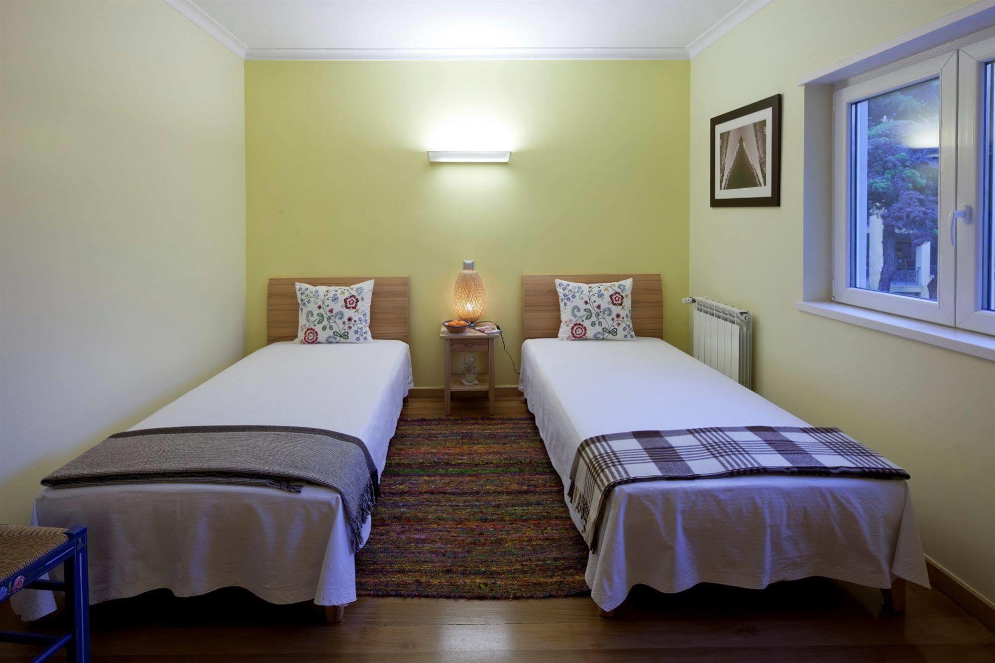 Dolce Vita Guesthouse Estoril Ngoại thất bức ảnh