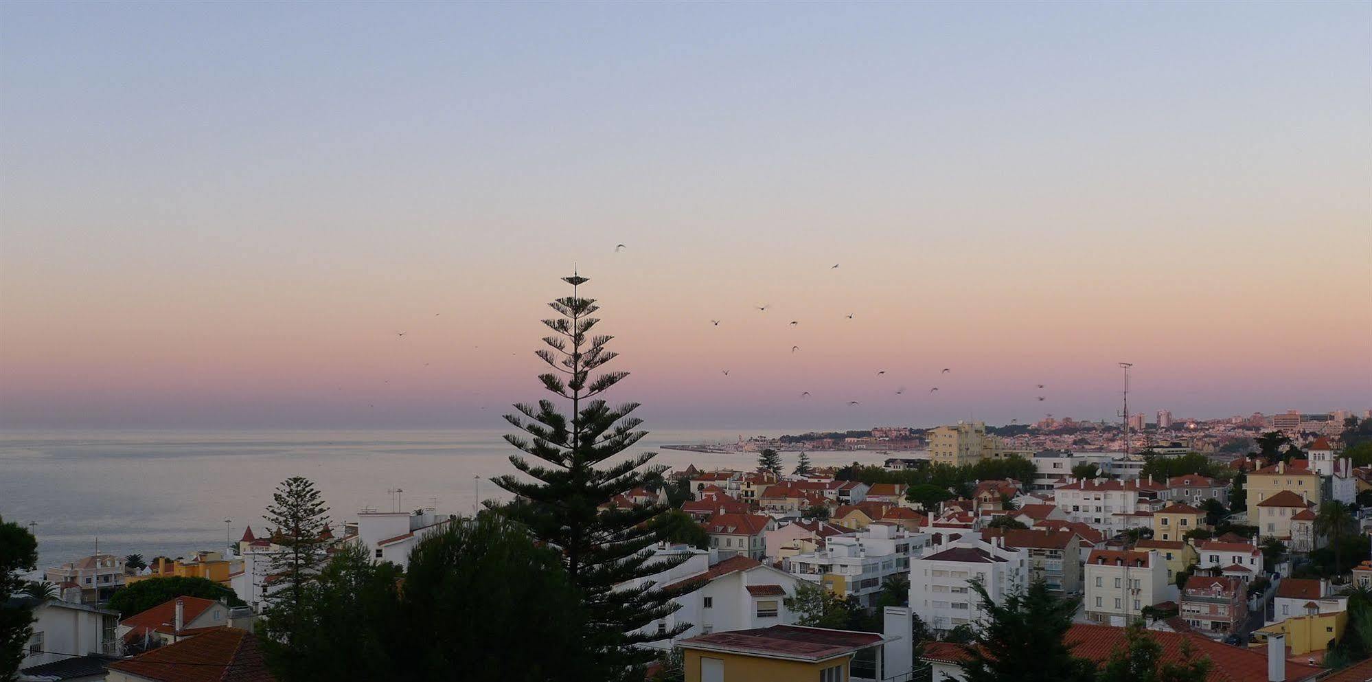 Dolce Vita Guesthouse Estoril Ngoại thất bức ảnh